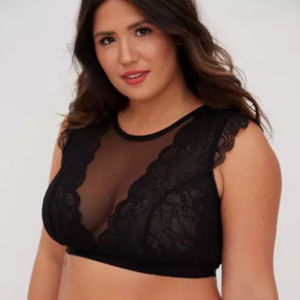 New! Torrid Curve sz 3‎ Black Lace & Mesh Bralette Bra 3X